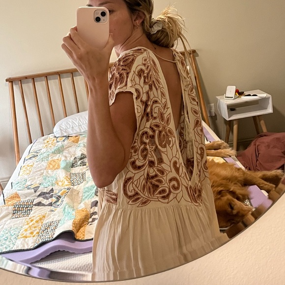 SOLD Free People Gorgeous laser cut embroidered dress - Picture 7 of 13